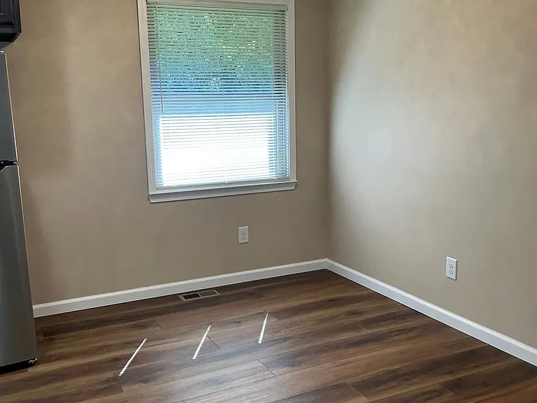 275 Attaway Rd — Photo 8