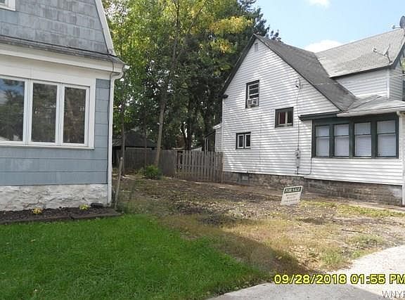 3rd image of 93 Mayer Ave
