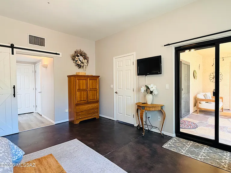 272 E Southern Pines Dr — Photo 18