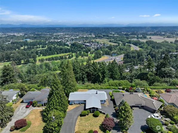 24824 43rd Avenue S, Kent, WA 98032