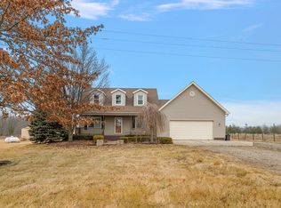 10804 Lambs Rd, Riley, MI 48041