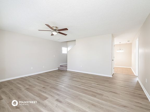 4th image of 3643 Wimbledon Ln
