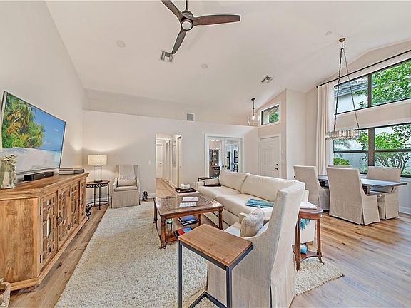 5th image of 27057 Kindlewood Ln