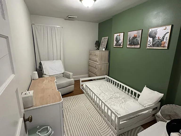 210 S Union St — Photo 15