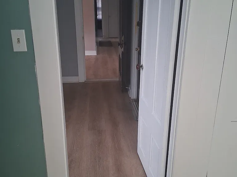 16 West St #3 — Photo 4