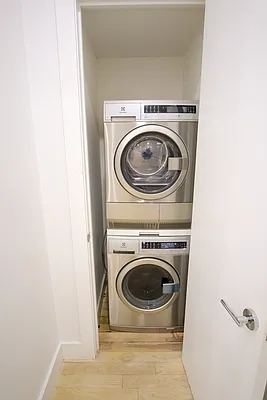 Rented by Bohemia Realty Group | media 4