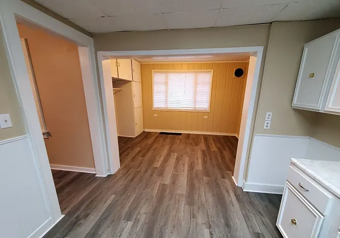 633 W Murphy St — Photo 16