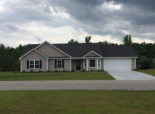 128 Adelphia Rd, Loris, SC 29569