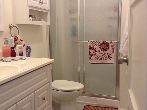 4th image of 4741 W 132nd St