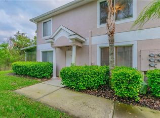 18117 Paradise Point Dr, Tampa, FL 33647