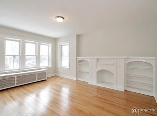 5424 N Kimball Ave #1, Chicago, IL 60625