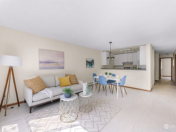 5th image of 5844 NE 75th Street #A216