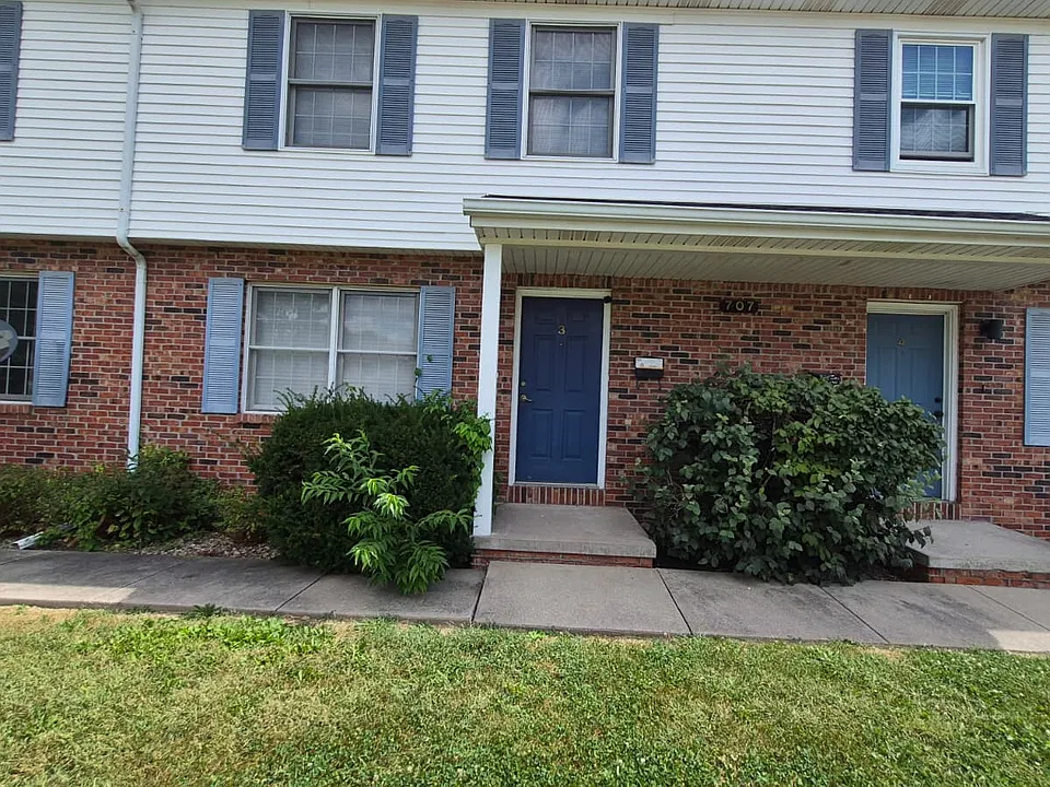 707 Golfcrest Rd N #3