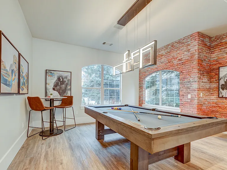 Host, hang out, or just relax in the clubhouse.