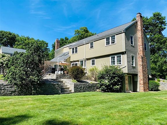 2nd image of 253 Natchaug Dr