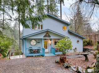 171 E Orchard Beach Dr, Grapeview, WA 98546