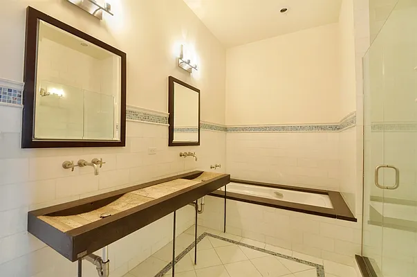 Rented by Corcoran | media 25