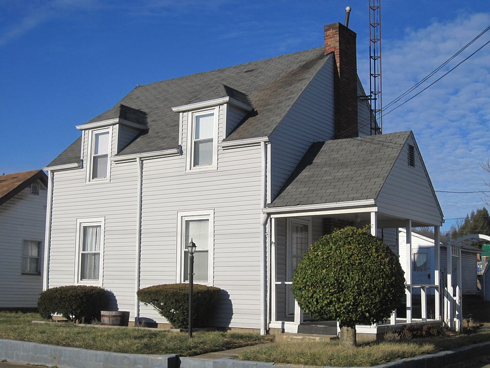 1st image of 1309 36th St