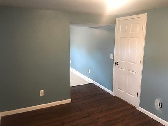 3rd image of 10629 Lochness Pl