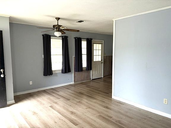 4th image of 224 Virginia Ave