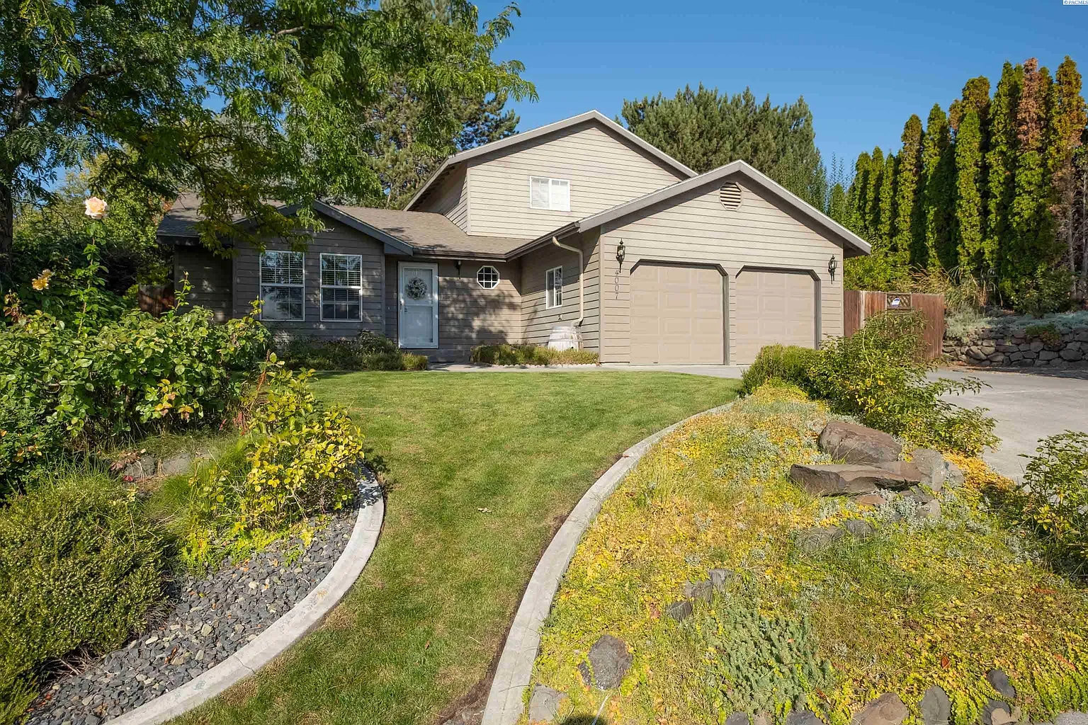 4007 Horizon Dr photo 1