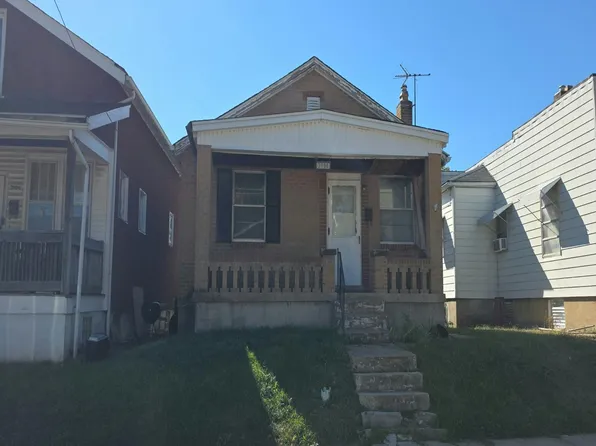 3908 Schiller Pl, Saint Louis, MO 63116