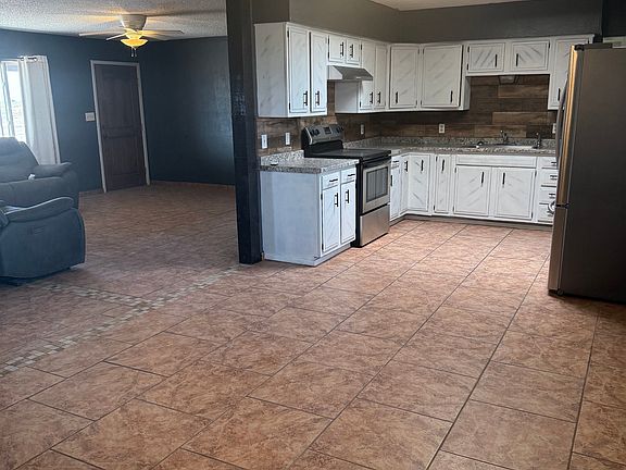 3rd image of 5665 Brangus Rd SE