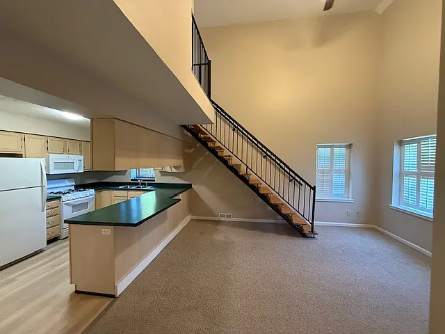 2 bed, 1200 sqft, $1,450 — Photo 4