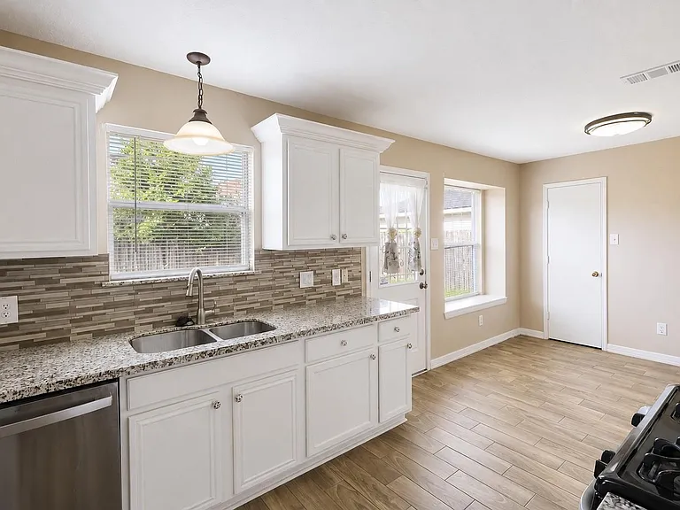 4931 Steel Meadows Ln — Photo 8