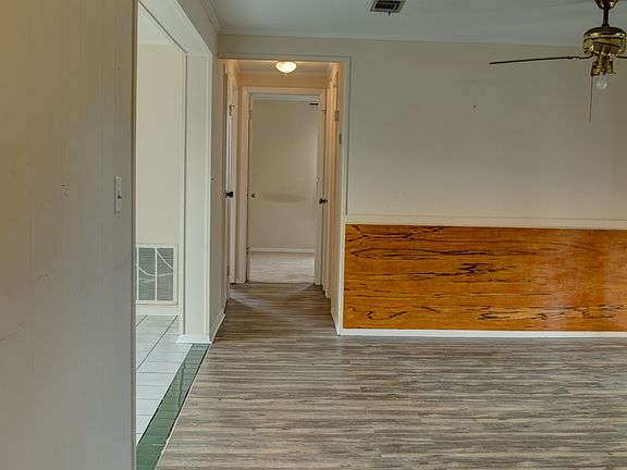 5th image of 6521 SE Clairmont Pl