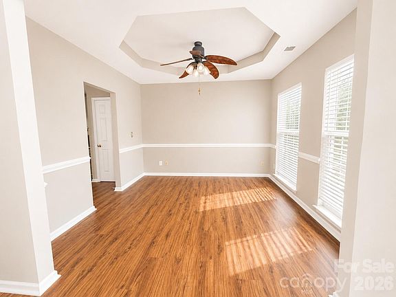 3rd image of 135 Autry Ave