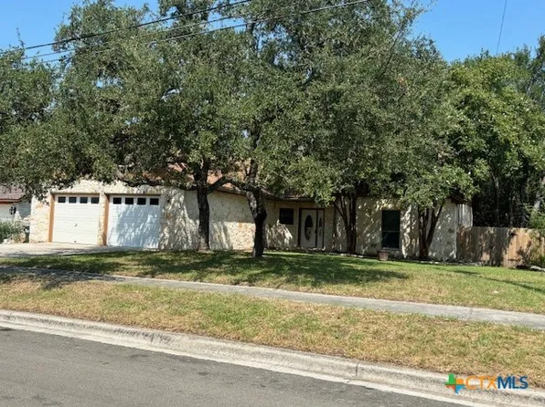 2010 Lancaster St, San Marcos, TX 78666