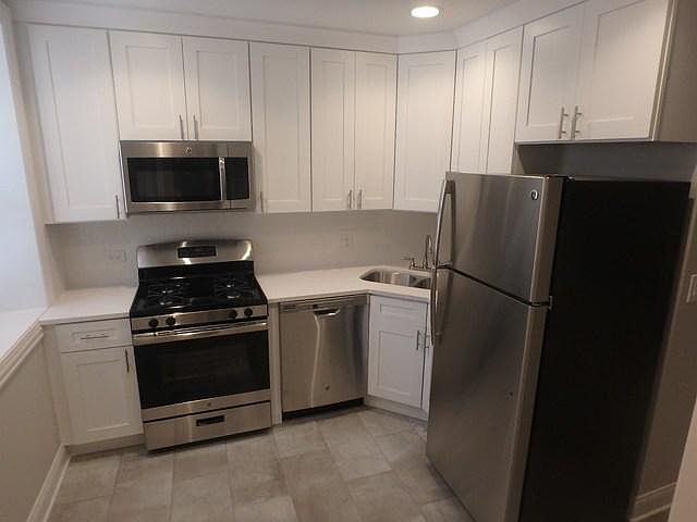 1st image of 2054 W Birchwood Ave APT 1