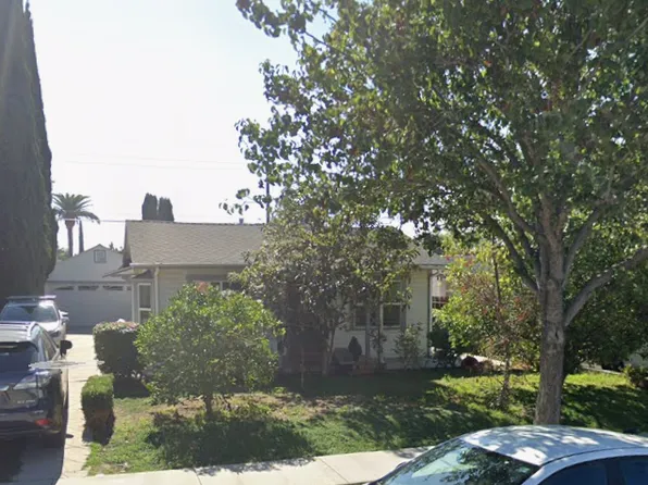 624 W Lexington Dr, Glendale, CA 91203
