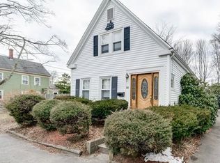 21 Pearl St, Weymouth, MA 02191