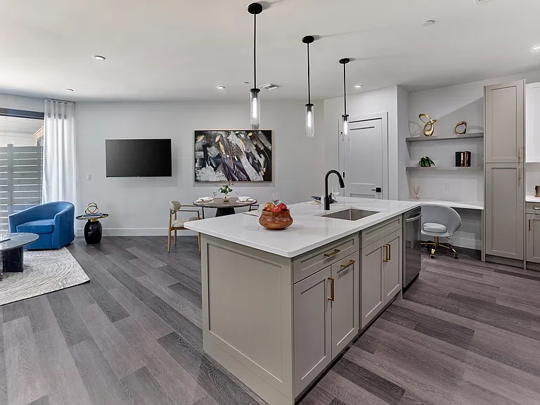 Vermella Paramus — Photo 31