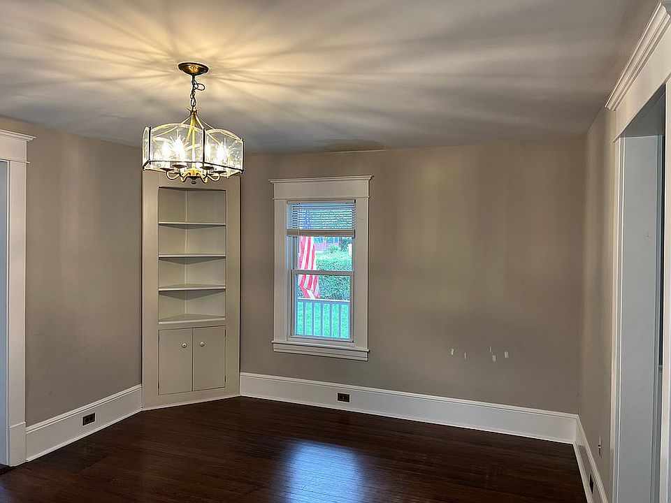 Dining rm