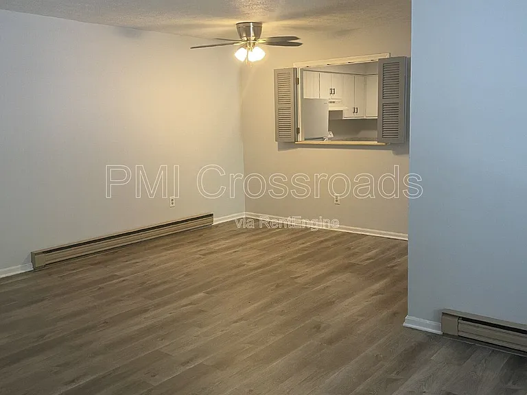7715 Hills And Dales Rd NW #6 — Photo 2
