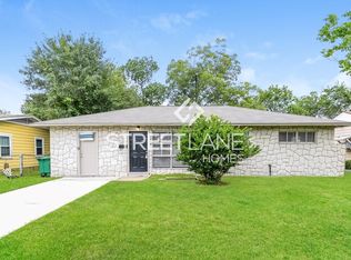 5743 Beldart St, Houston, TX 77033