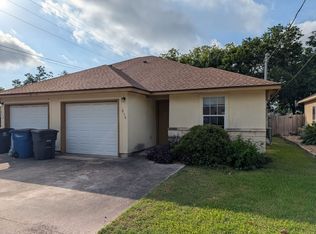 956 Misty Acres Dr, New Braunfels, TX 78130