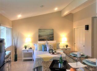 645 Temple Ave UNIT 17, Long Beach, CA 90814