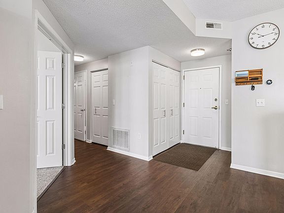 4th image of 680 N 2nd St Unit 401