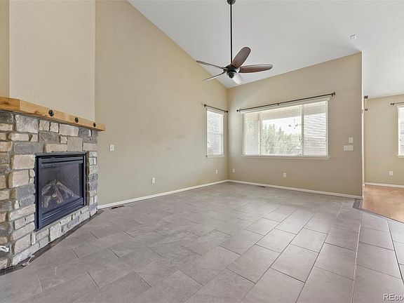 5th image of 10298 Nucla Street