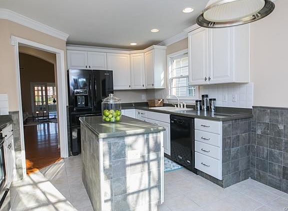 5th image of 11804 Park Commons Ct #11804
