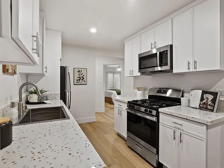 The Trinidad Apartments — Photo 33