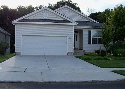 2nd image of 14 Embassy Dr
