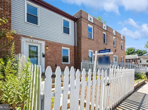 9249 Hood Rd, Manassas, VA 20110