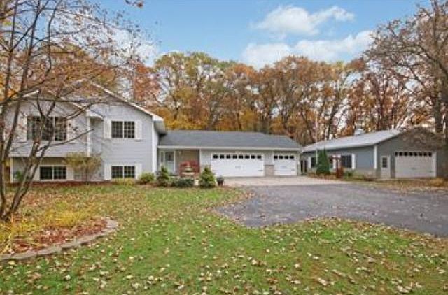 1st image of 19907 Viking Blvd NE