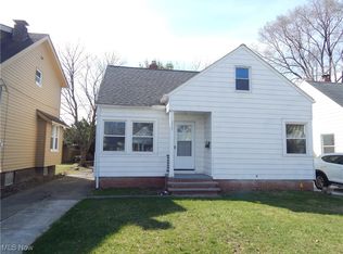 5204 Clement Ave, Maple Heights, OH 44137