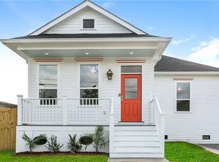 5101 Pauline Dr, New Orleans, LA 70122